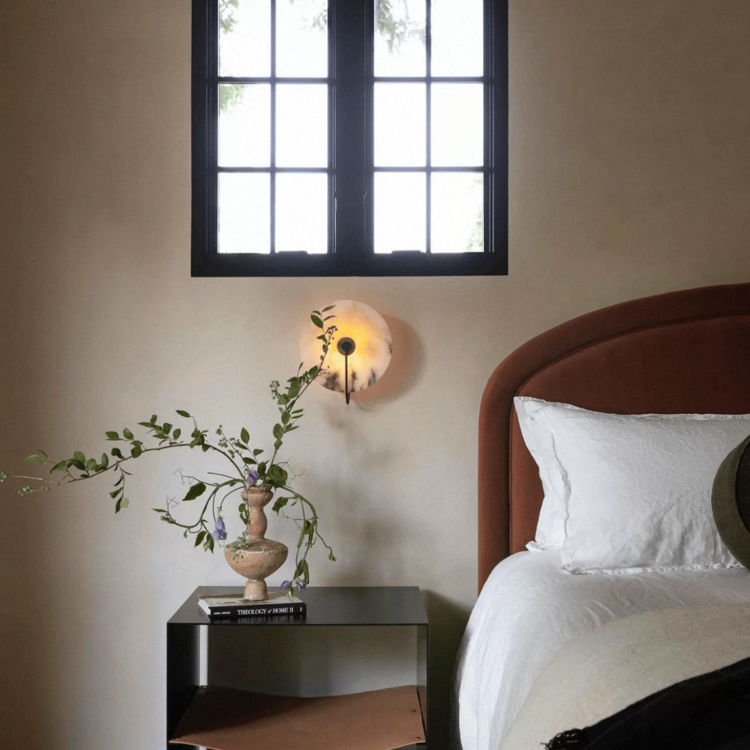 Áurea Natural Stone Wall Light